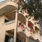 شقة Sun
