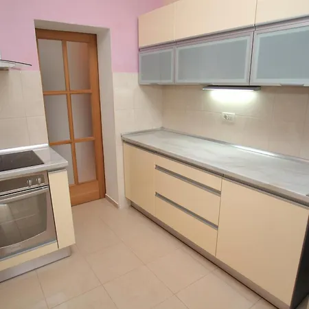 Sun Apartment