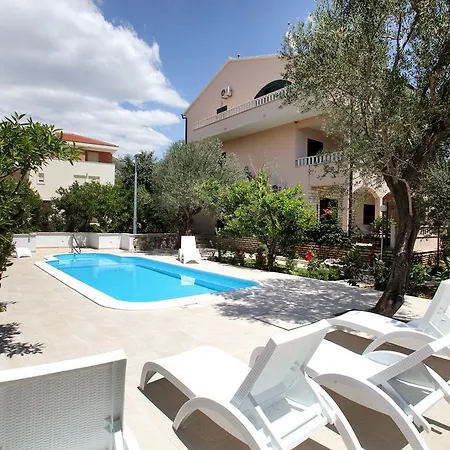 Apartament Sun Seget Vranjica
